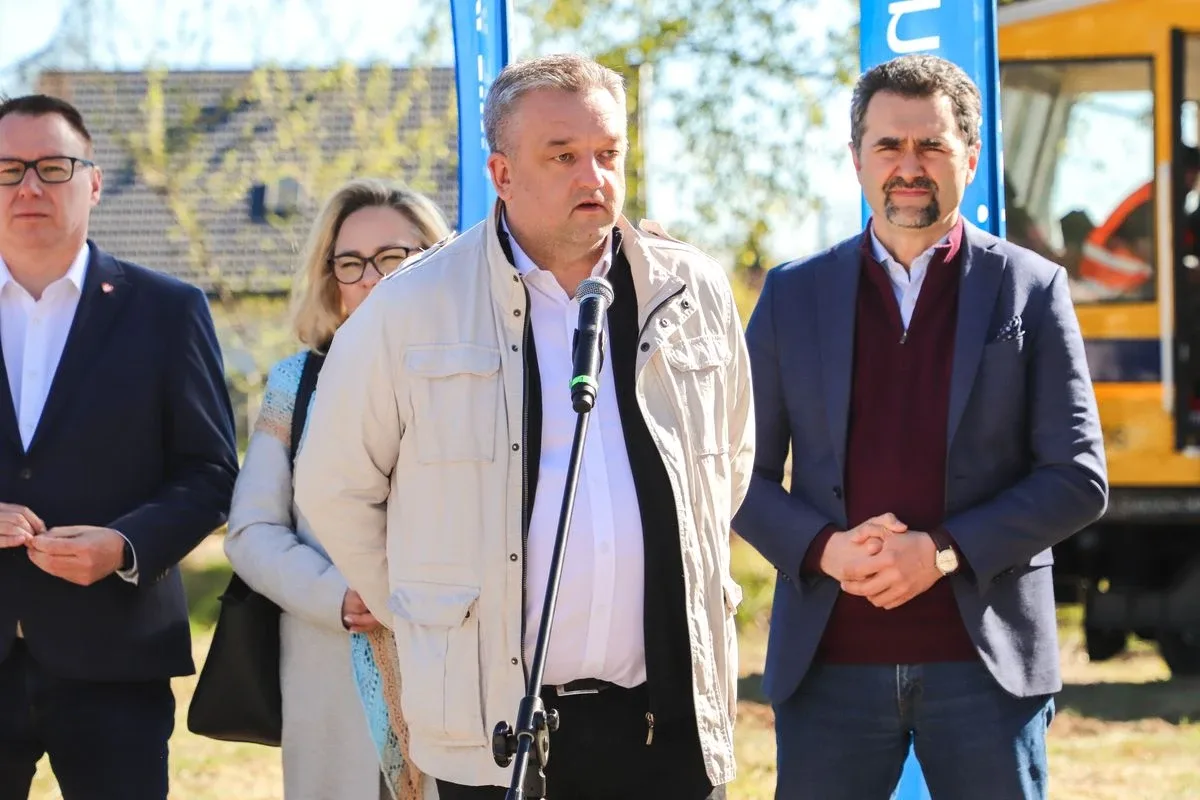 Powrót kolei do Ostrowi Mazowieckiej. Wiadomo, kiedy ruszą prace (zdjęcia, wideo)