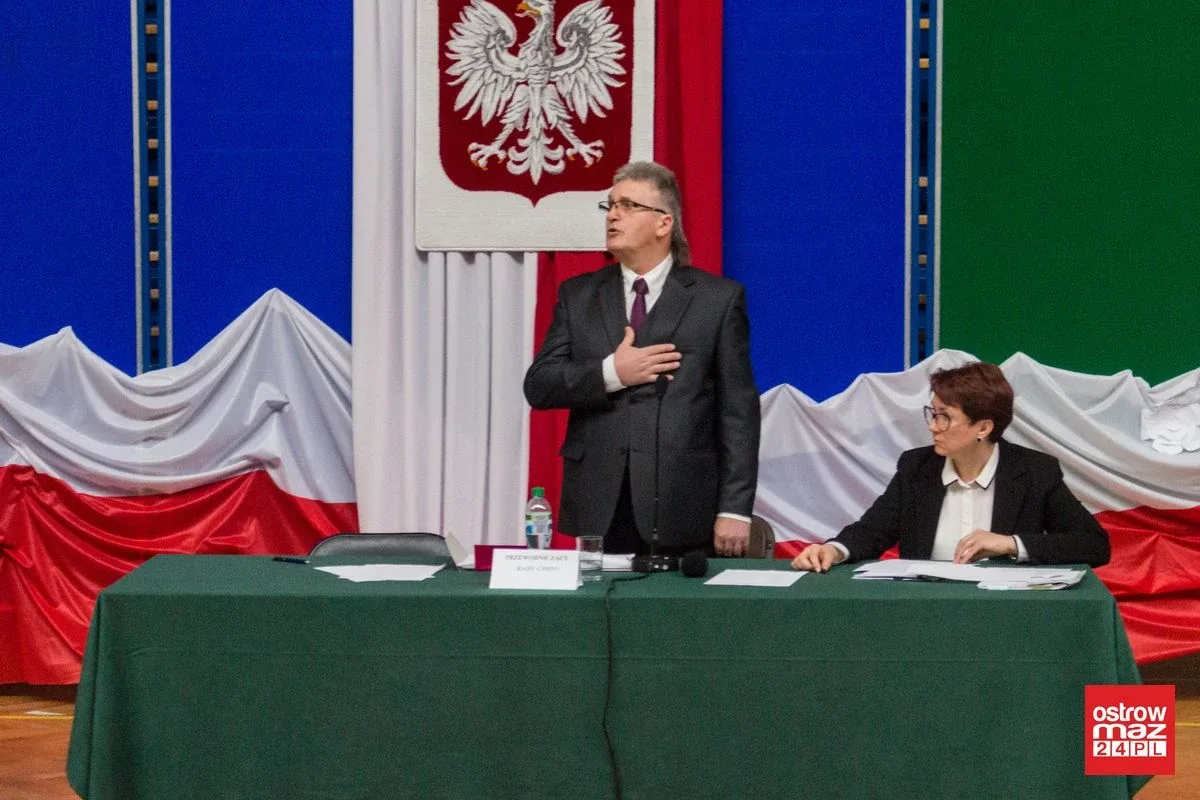Pierwsza sesja nowej rady gminy Małkinia Górna (zdjęcia, wideo)