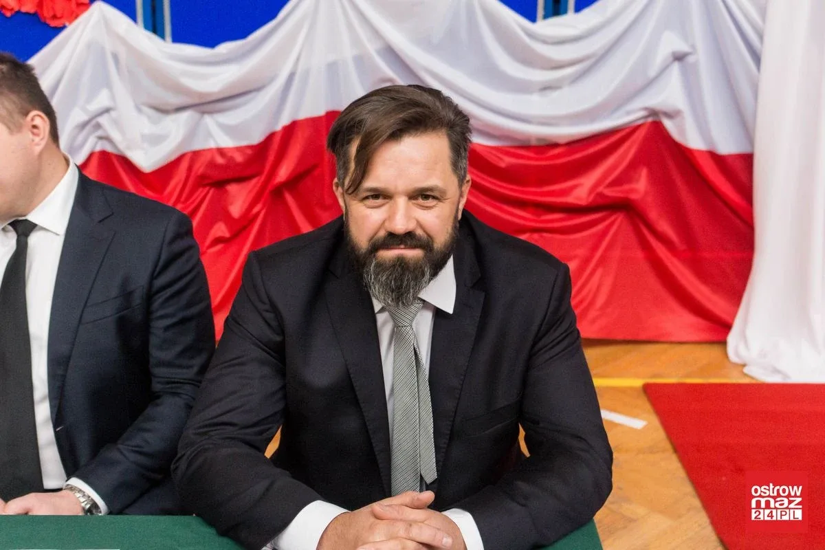 Pierwsza sesja nowej rady gminy Małkinia Górna (zdjęcia, wideo)