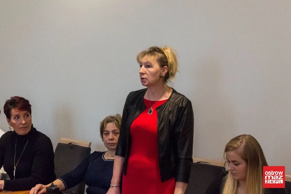 Pierwsza sesja nowej kadencji samorządu w Starym Lubotyniu (zdjęcia, wideo)