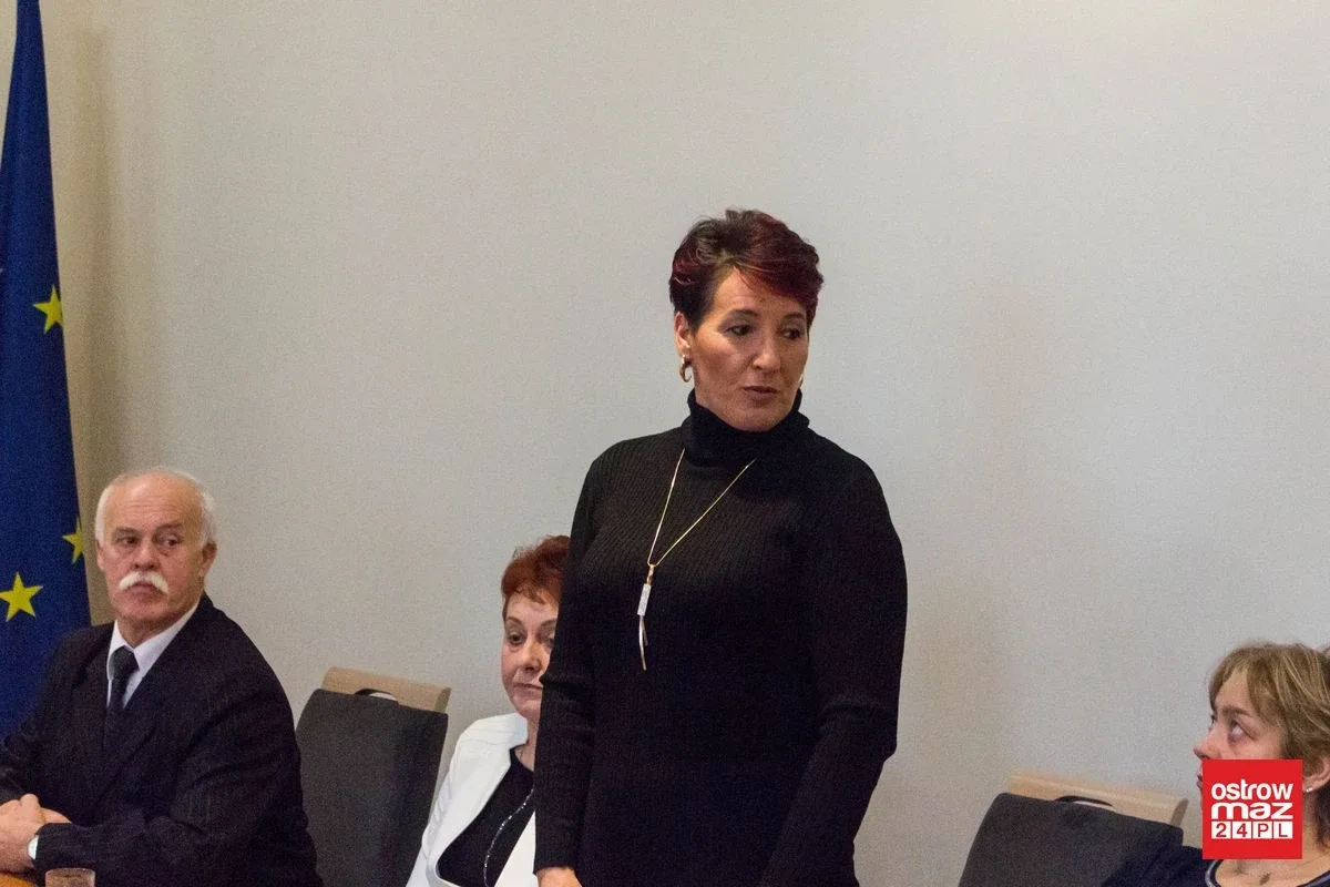 Pierwsza sesja nowej kadencji samorządu w Starym Lubotyniu (zdjęcia, wideo)