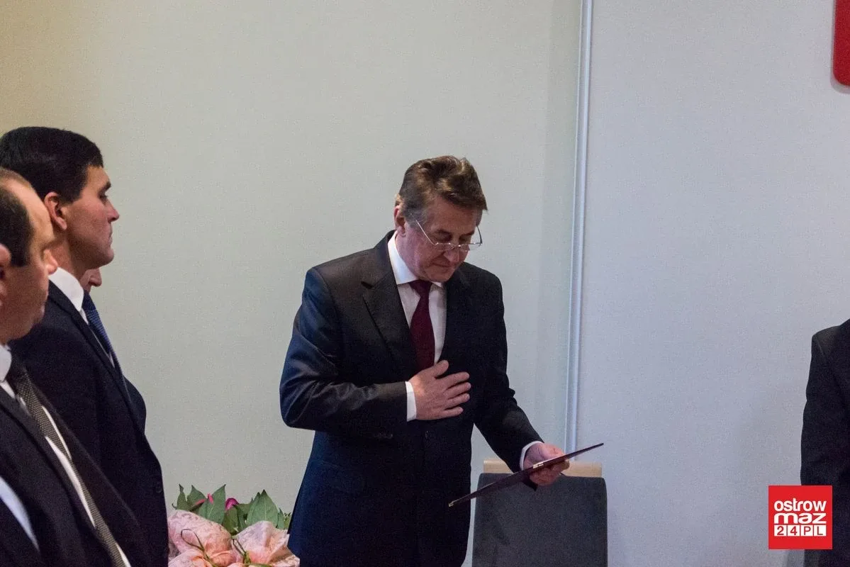 Pierwsza sesja nowej kadencji samorządu w Starym Lubotyniu (zdjęcia, wideo)