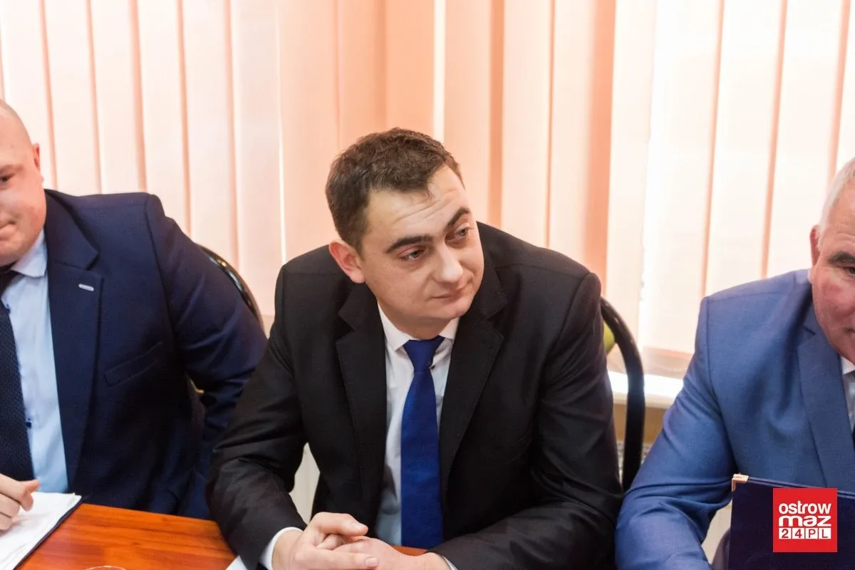 Andrzejewo: inauguracyjna sesja z nowym wójtem (zdjęcia, wideo)