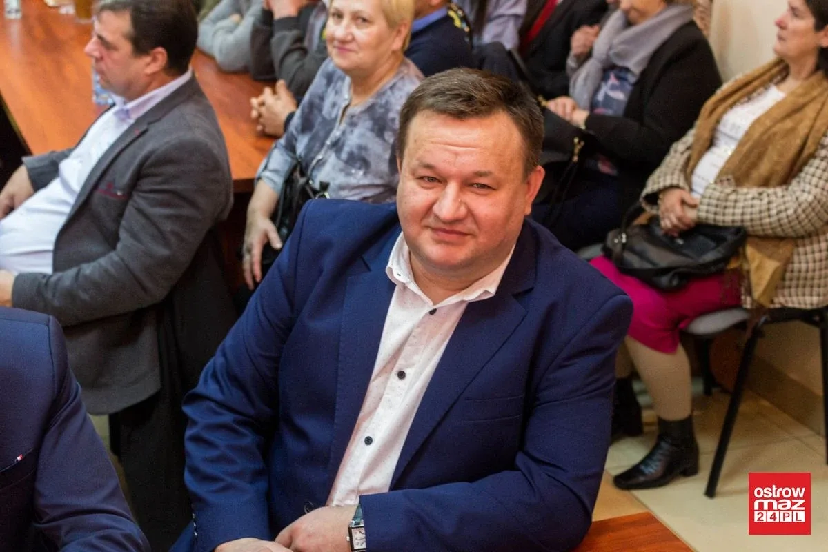 Andrzejewo: inauguracyjna sesja z nowym wójtem (zdjęcia, wideo)