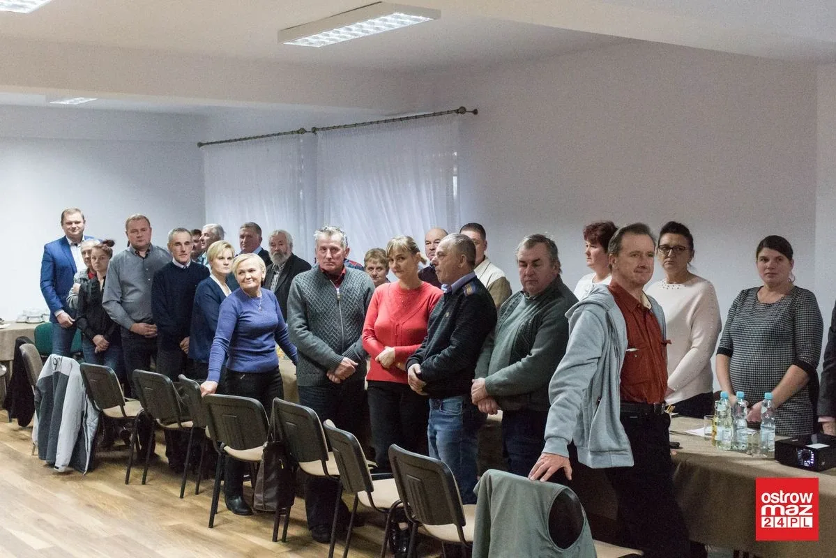 Wójt i nowi radni gminy Wąsewo złożyli ślubowanie (zdjęcia)