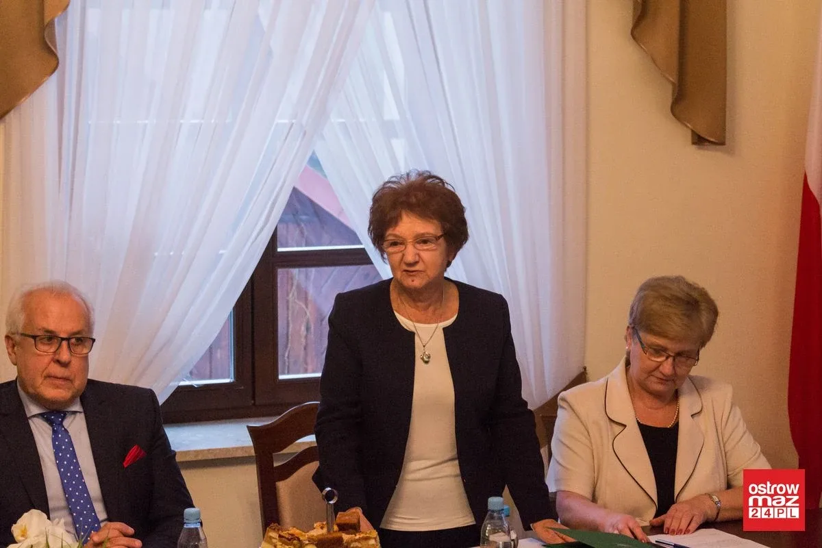 Pierwsza sesja nowej kadencji w Broku. Burmistrz i radni ślubowali (zdjęcia)