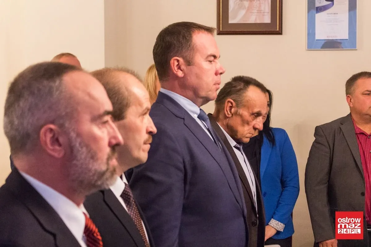 Pierwsza sesja nowej kadencji w Broku. Burmistrz i radni ślubowali (zdjęcia)