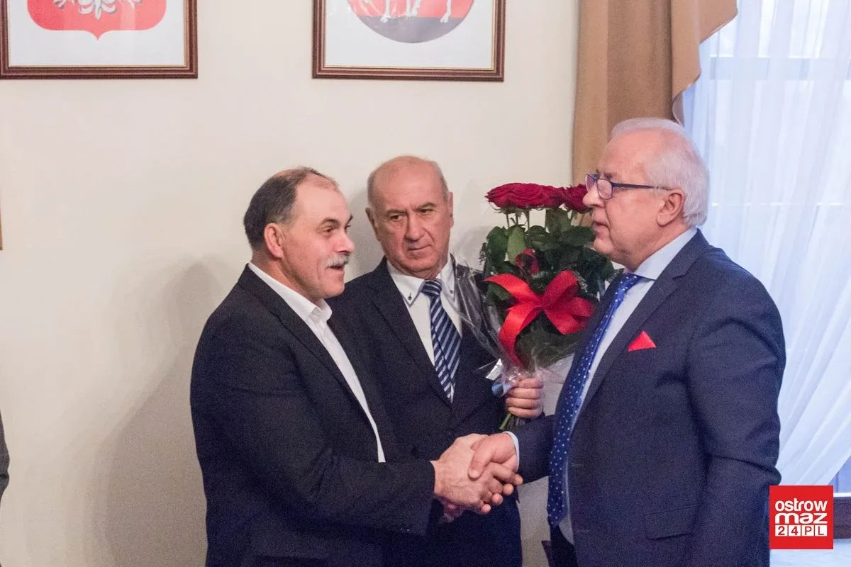 Pierwsza sesja nowej kadencji w Broku. Burmistrz i radni ślubowali (zdjęcia)