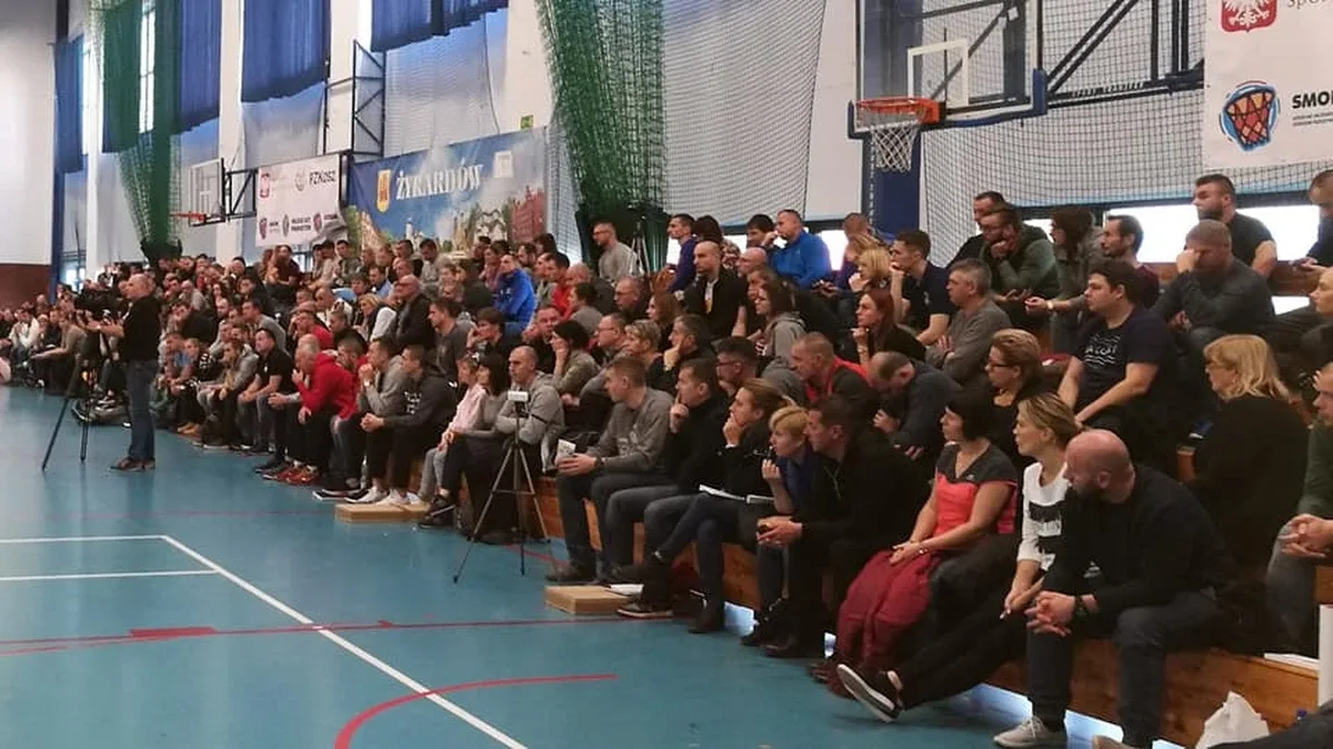 Oddział sportowy SP nr 2 na konferencji w Żyrardowie (zdjęcia)