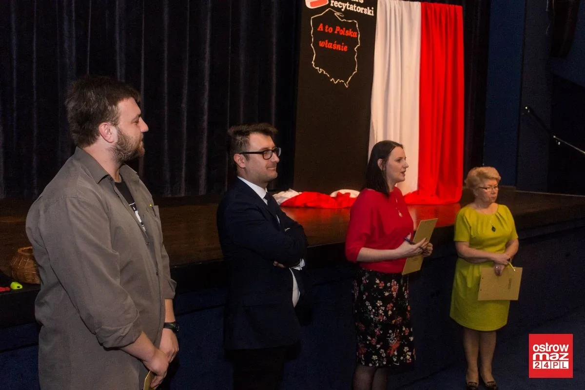 "A to Polska właśnie". Konkurs recytatorski (zdjęcia, wideo)