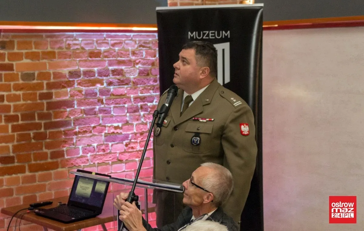 Konferencja: "Drogi do niepodległości" (zdjęcia, wideo)