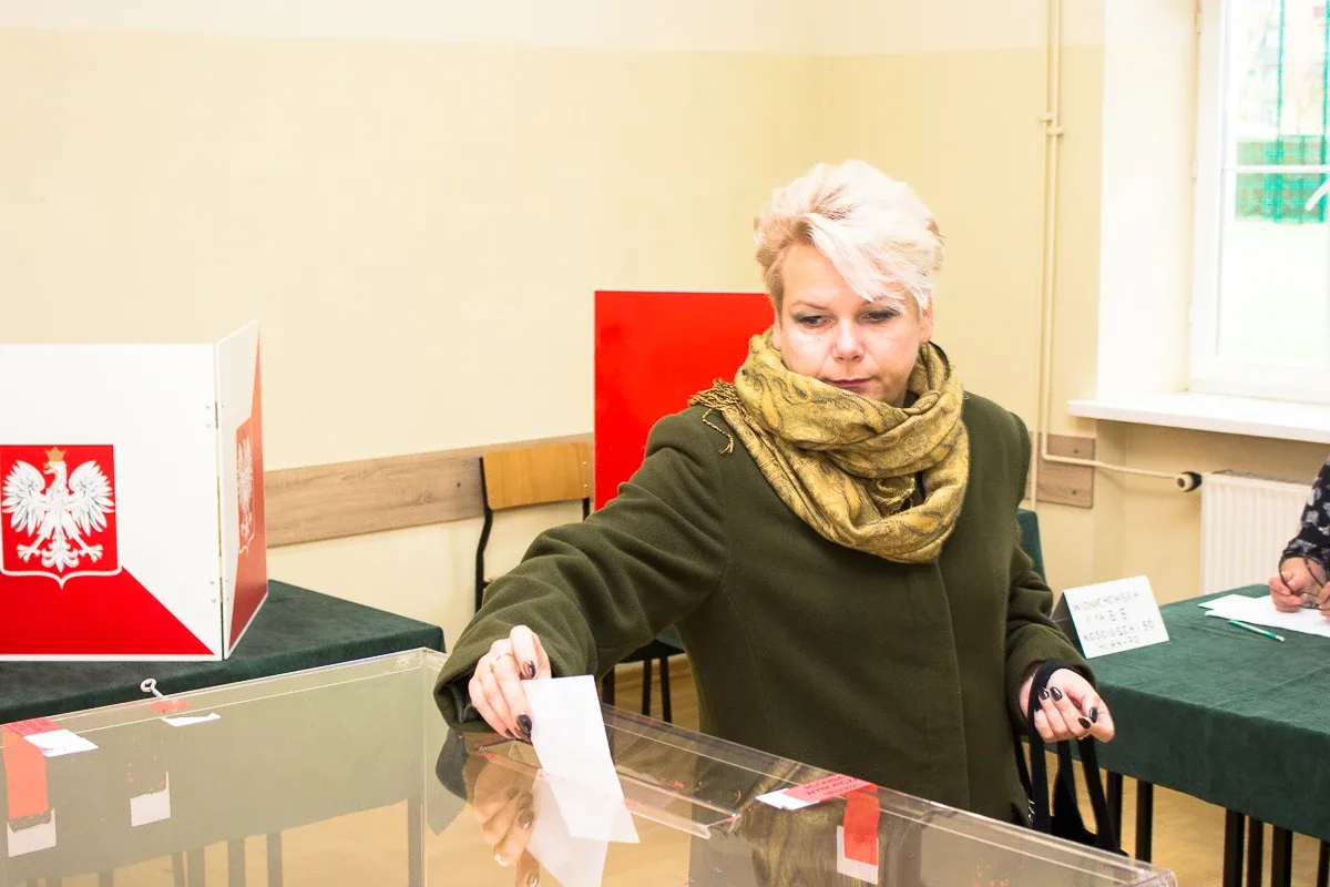 Dziś II tura wyborów - zobacz jak głosują mieszkańcy miasta (zdjęcia)