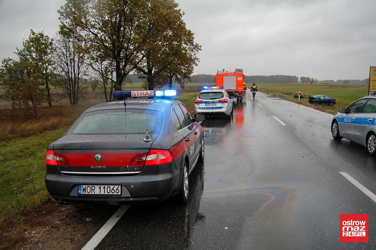 Wypadek na trasie Ostrów Mazowiecka - Łomża. Droga całkowicie zablokowana! (zdjęcia, wideo)