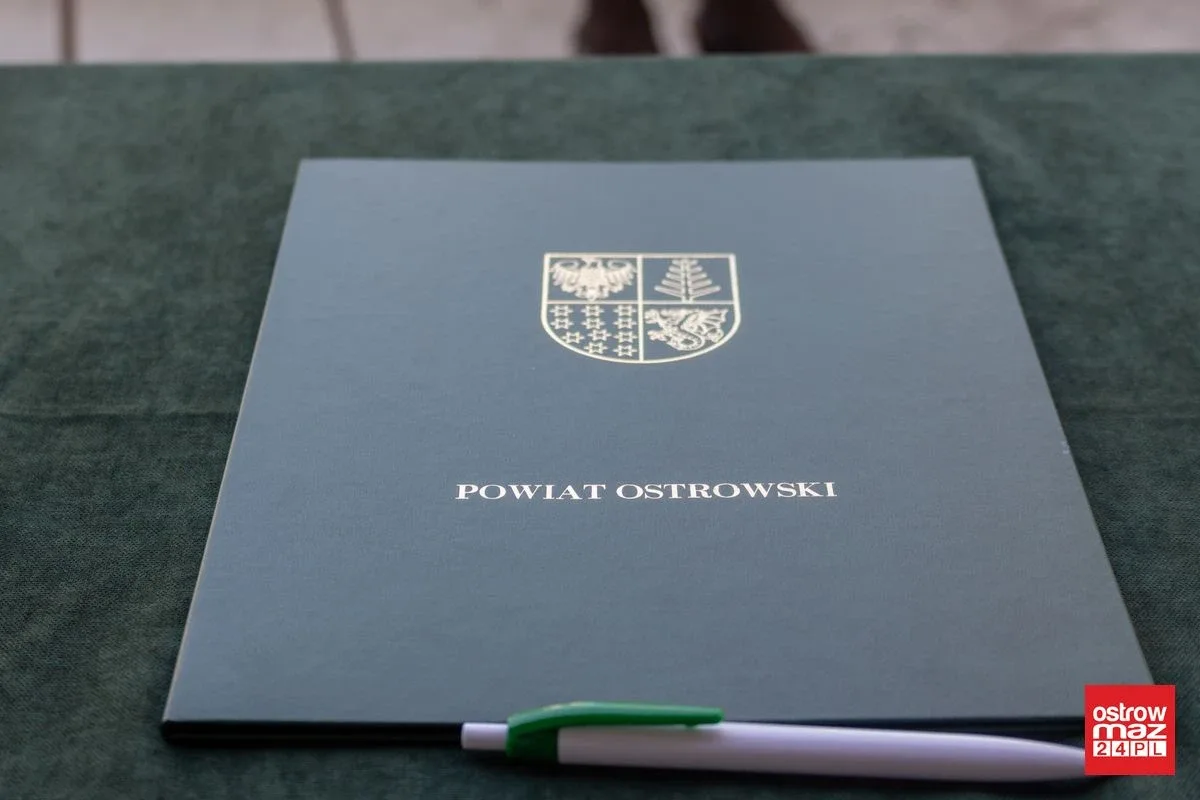Muzeum Kresów i Ziemi Ostrowskiej nawiązało współpracę z powiatem (zdjęcia, wideo)