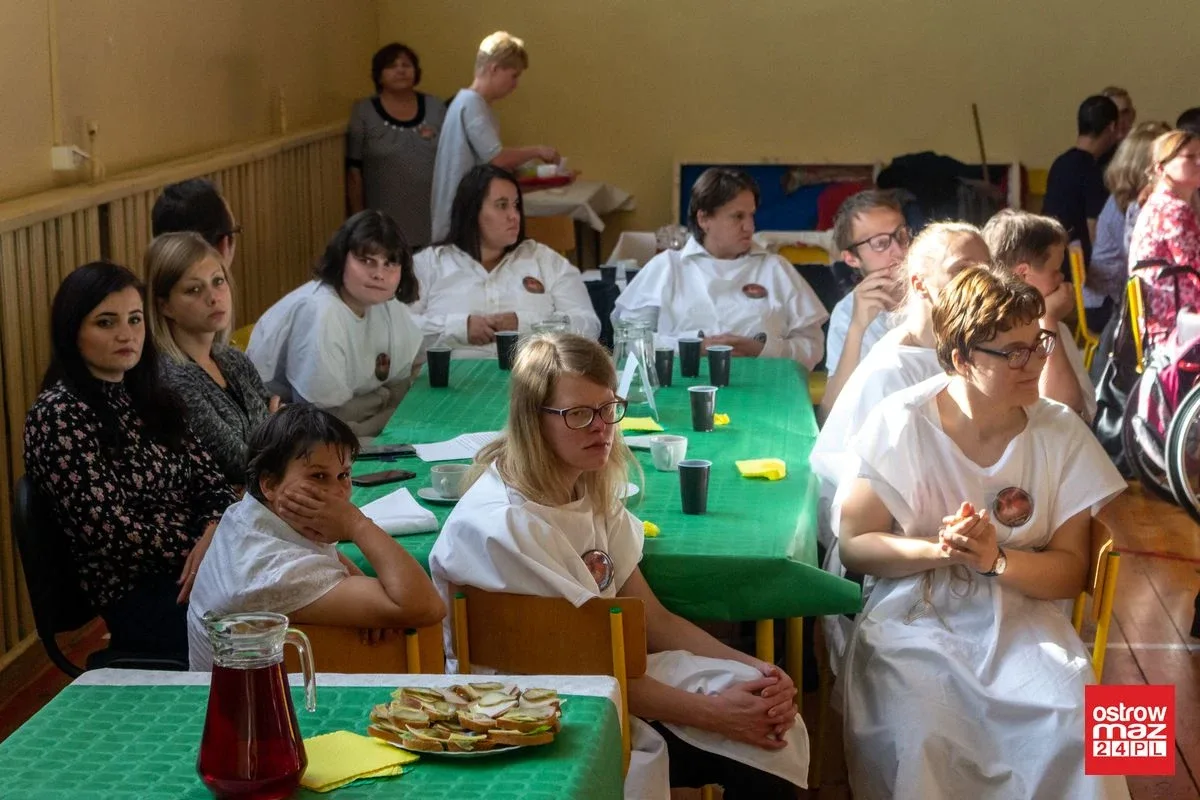 Przegląd piosenki religijnej osób niepełnosprawnych (zdjęcia, wideo)