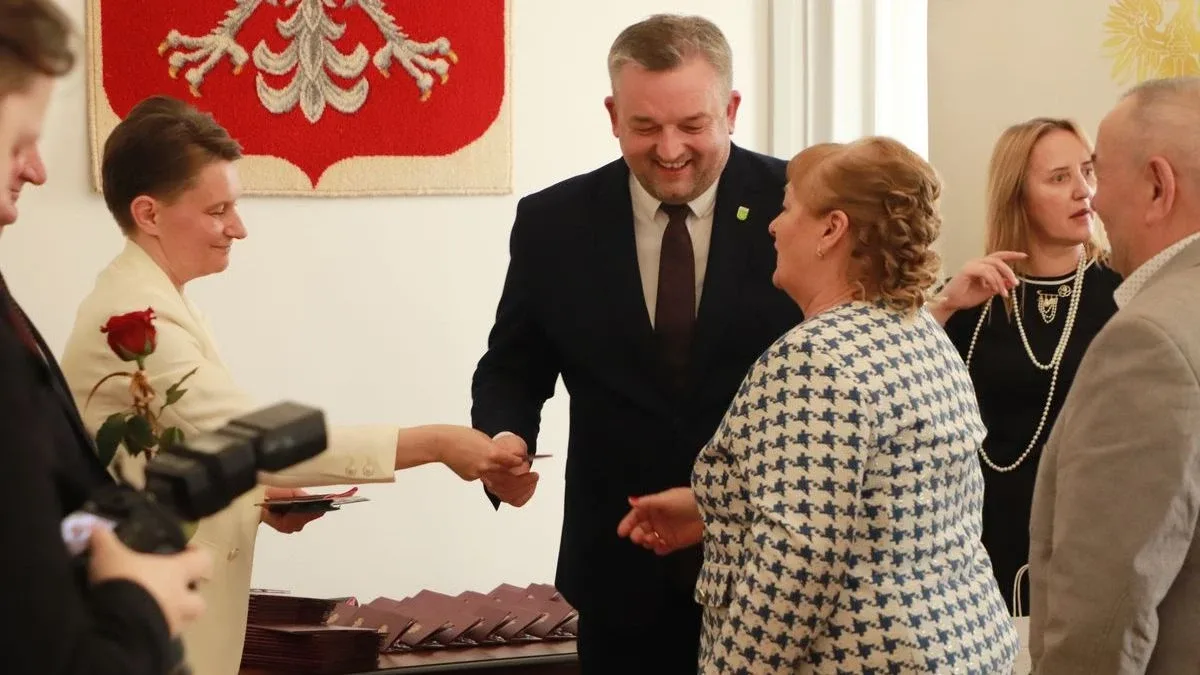 50 lat razem. Złote Gody w Ostrowi Mazowieckiej pełne miłości i wzruszeń (wideo, zdjęcia)