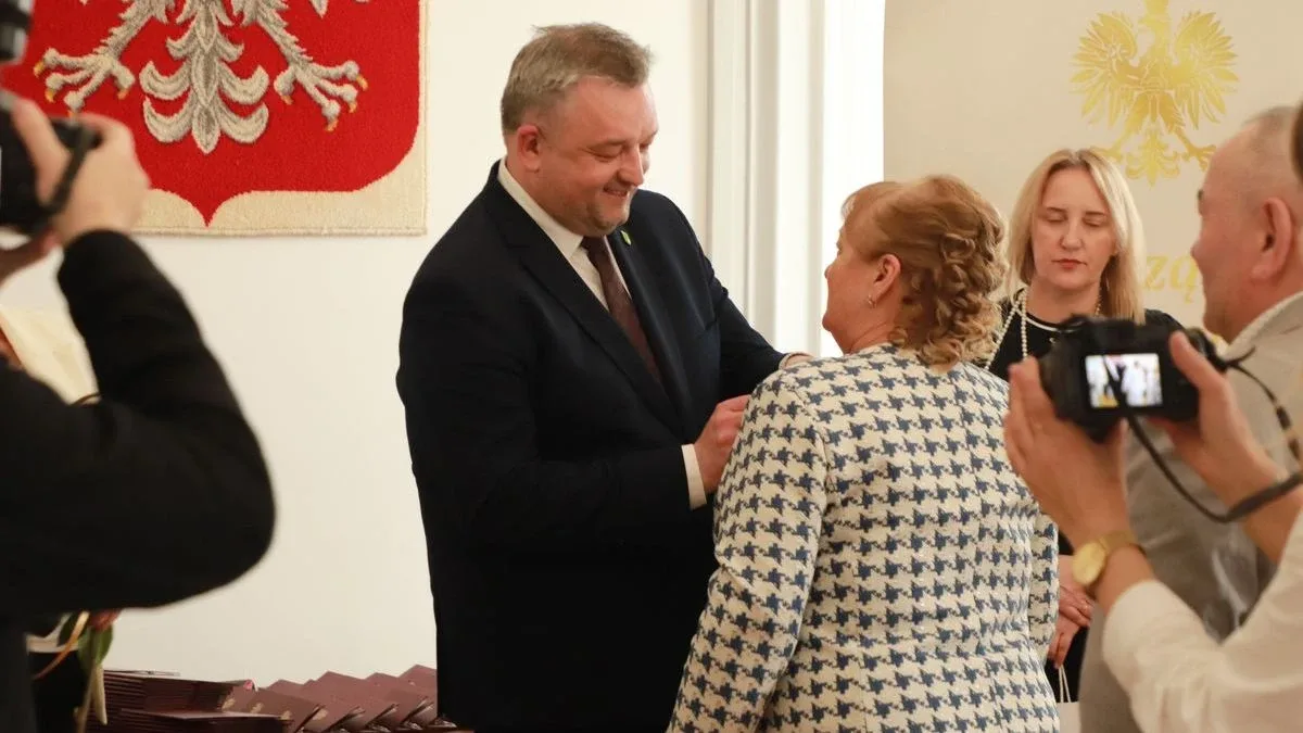 50 lat razem. Złote Gody w Ostrowi Mazowieckiej pełne miłości i wzruszeń (wideo, zdjęcia)