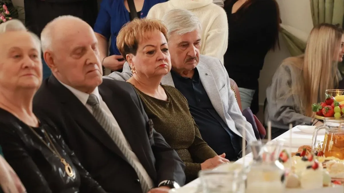 50 lat razem. Złote Gody w Ostrowi Mazowieckiej pełne miłości i wzruszeń (wideo, zdjęcia)