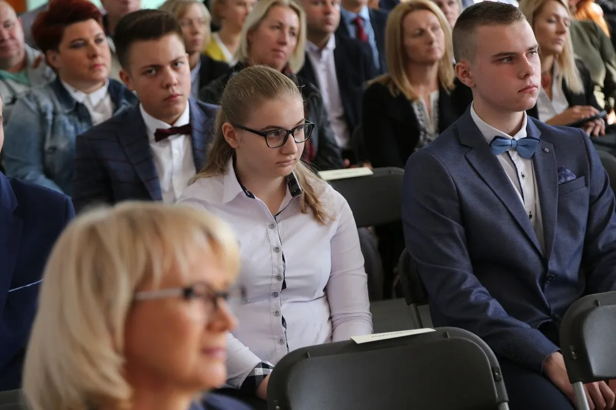 Stypendia marszałka przyznane (zdjęcia)