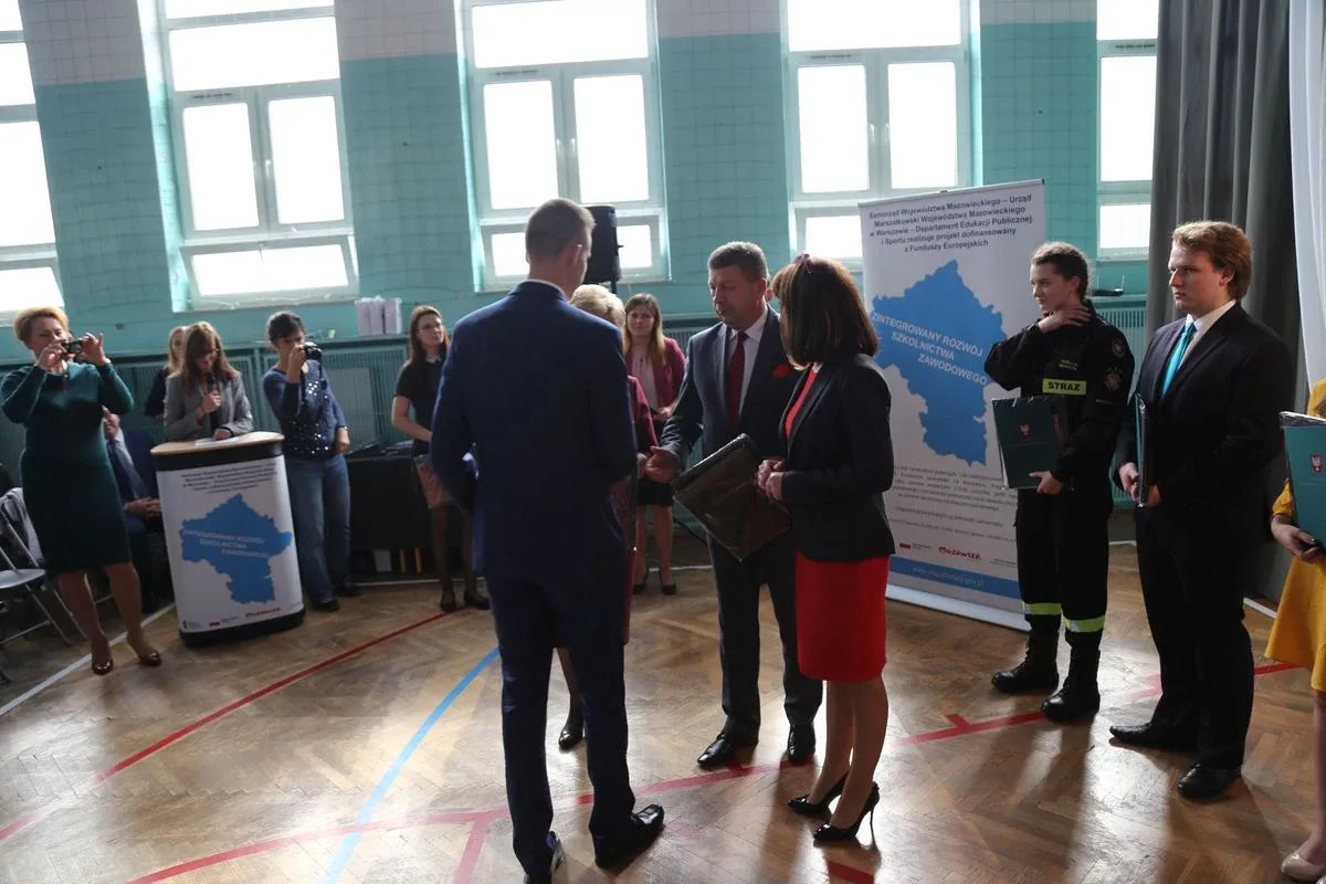 Stypendia marszałka przyznane (zdjęcia)