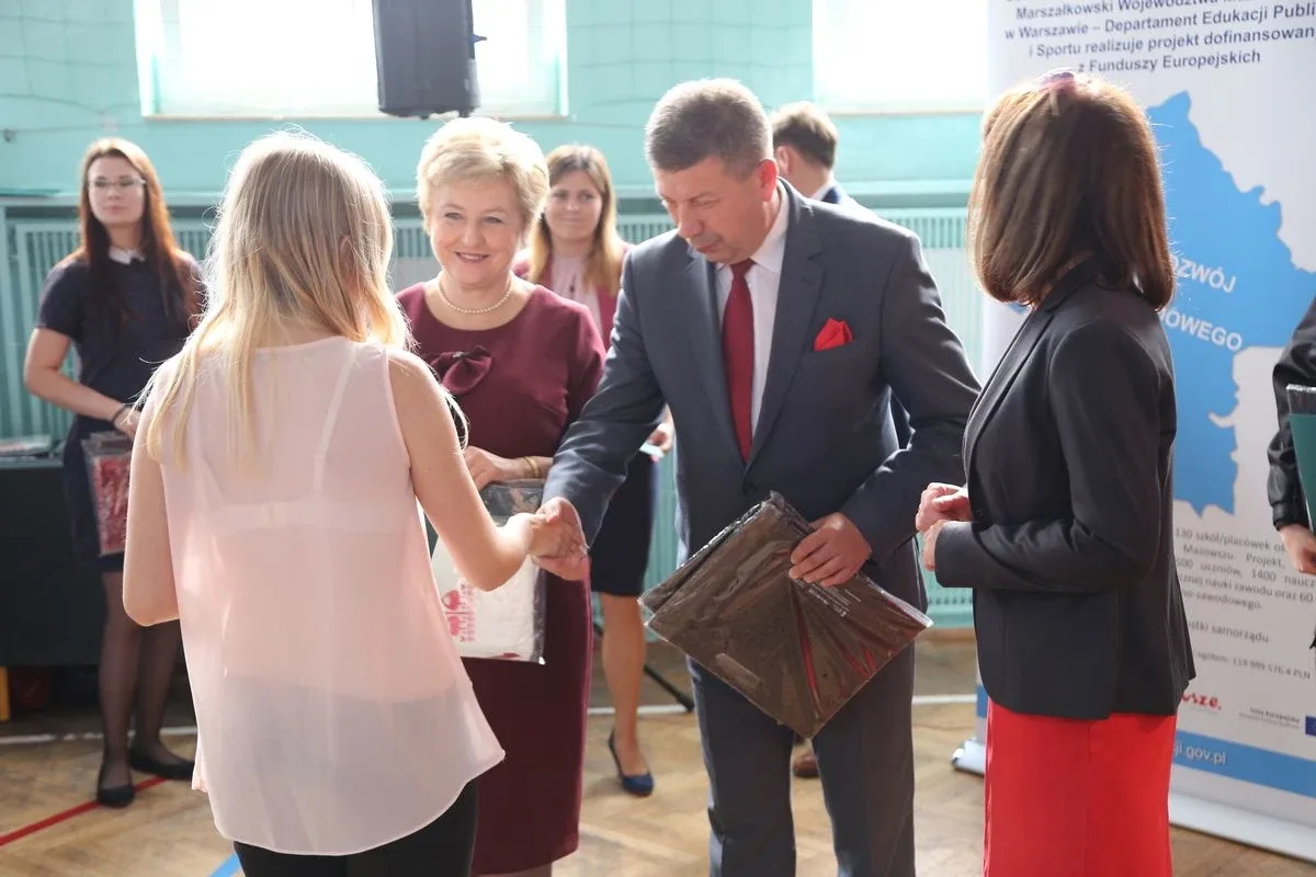 Stypendia marszałka przyznane (zdjęcia)