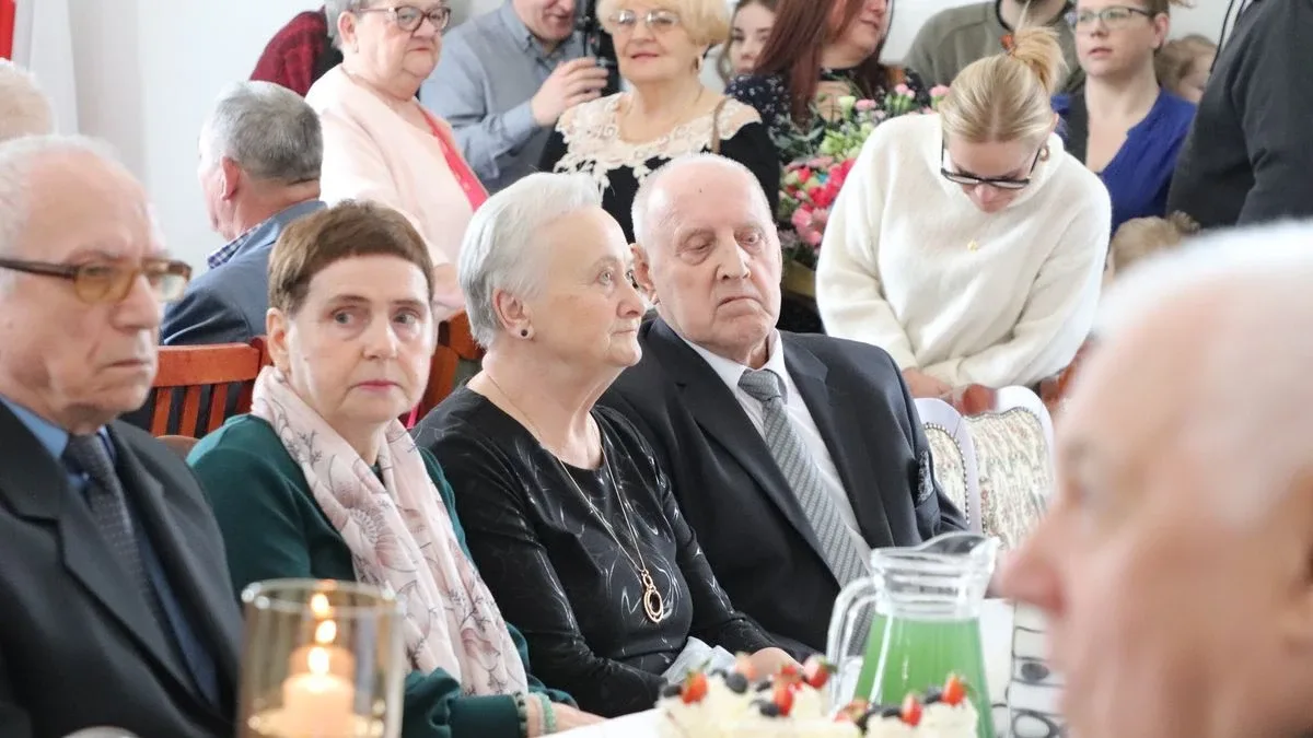 50 lat razem. Złote Gody w Ostrowi Mazowieckiej pełne miłości i wzruszeń (wideo, zdjęcia)
