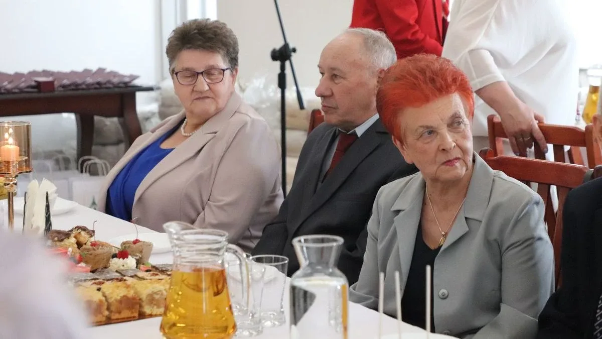 50 lat razem. Złote Gody w Ostrowi Mazowieckiej pełne miłości i wzruszeń (wideo, zdjęcia)