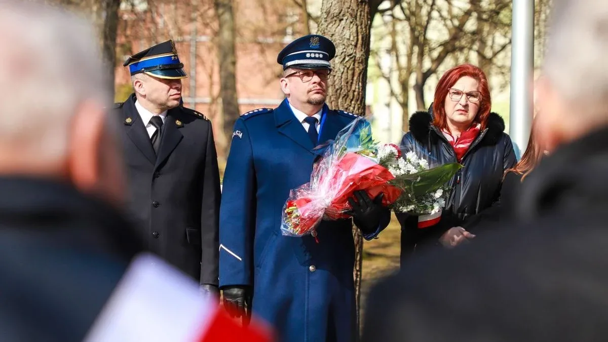 Uroczystość w Komorowie ku czci Józefa Piłsudskiego. Wręczono medale i odznaczenia (zdjęcia, wideo)