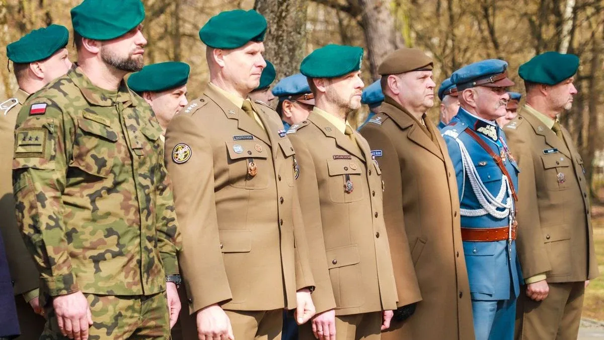 Uroczystość w Komorowie ku czci Józefa Piłsudskiego. Wręczono medale i odznaczenia (zdjęcia, wideo)