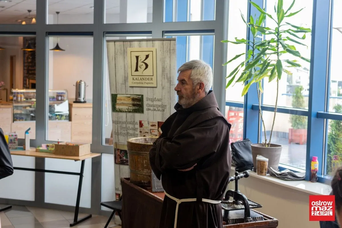 "Jak drzewiej bywało...". Warsztaty papiernicze i drukarskie (zdjęcia)
