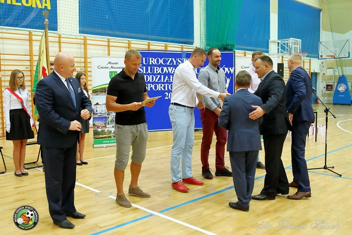 Ślubowanie młodych sportowców (zdjęcia, wideo)