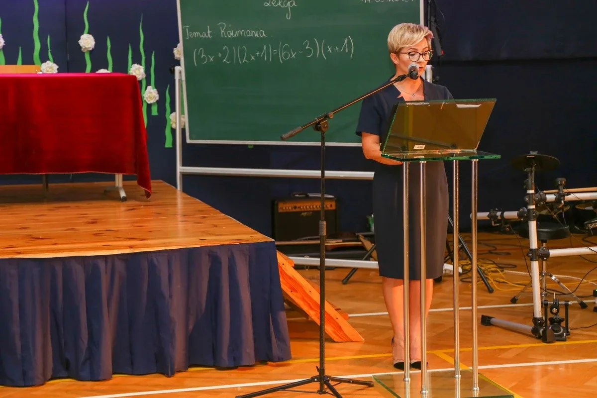 Stopnie zawodowe nauczyciela dyplomowanego dla 25 pedagogów z powiatu ostrowskiego (zdjęcia, lista nominowanych)