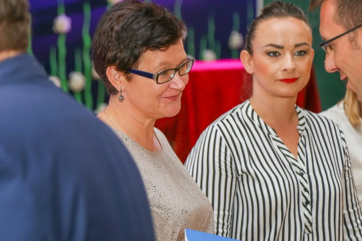 Stopnie zawodowe nauczyciela dyplomowanego dla 25 pedagogów z powiatu ostrowskiego (zdjęcia, lista nominowanych)