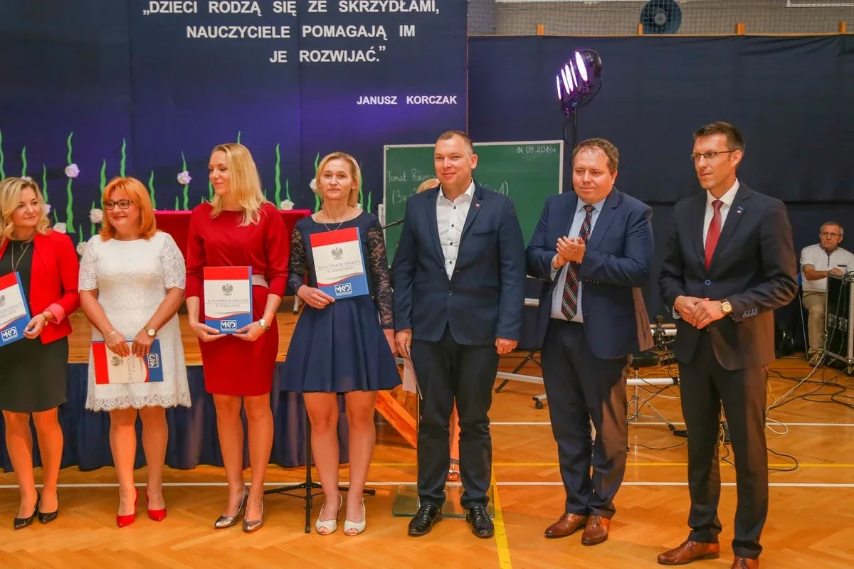 Stopnie zawodowe nauczyciela dyplomowanego dla 25 pedagogów z powiatu ostrowskiego (zdjęcia, lista nominowanych)