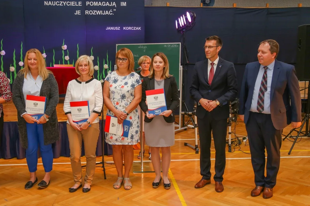 Stopnie zawodowe nauczyciela dyplomowanego dla 25 pedagogów z powiatu ostrowskiego (zdjęcia, lista nominowanych)