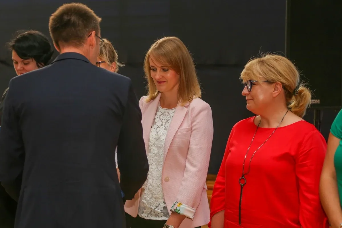 Stopnie zawodowe nauczyciela dyplomowanego dla 25 pedagogów z powiatu ostrowskiego (zdjęcia, lista nominowanych)