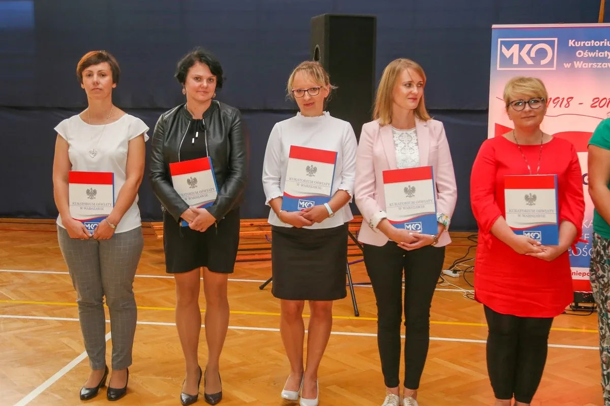 Stopnie zawodowe nauczyciela dyplomowanego dla 25 pedagogów z powiatu ostrowskiego (zdjęcia, lista nominowanych)