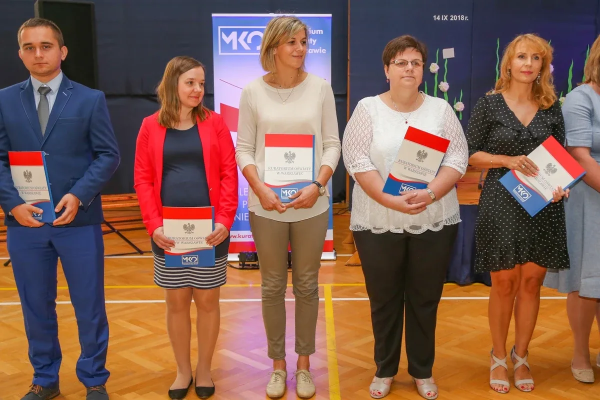 Stopnie zawodowe nauczyciela dyplomowanego dla 25 pedagogów z powiatu ostrowskiego (zdjęcia, lista nominowanych)