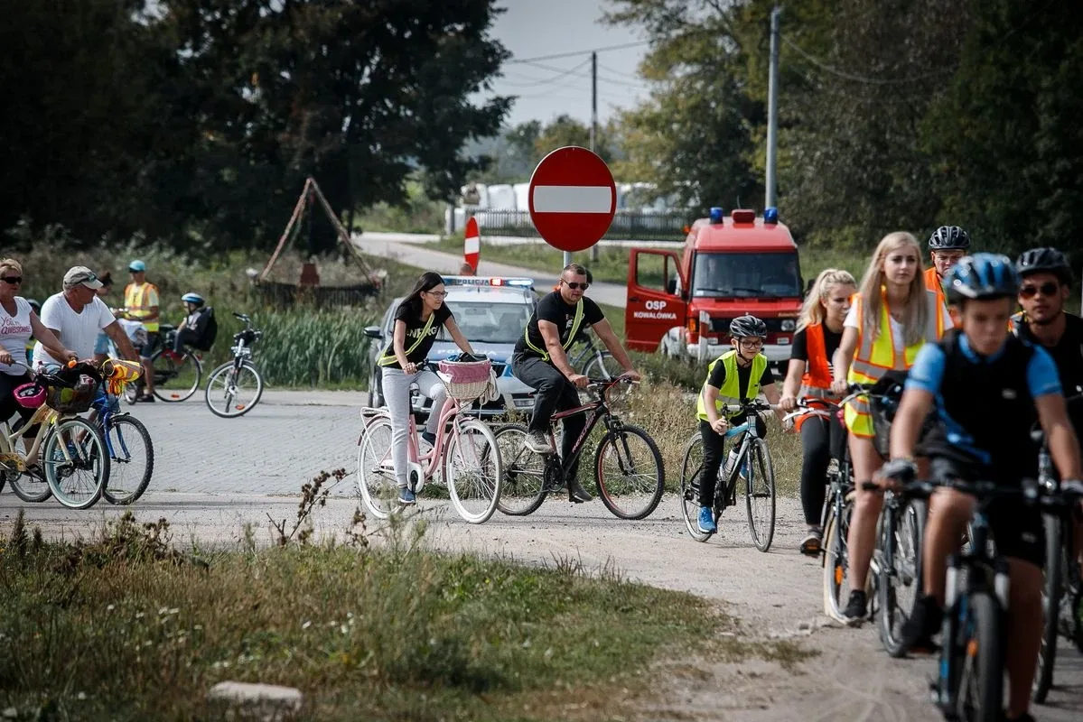 Rajd rowerowy w Andrzejewie. Upamiętnili poległych