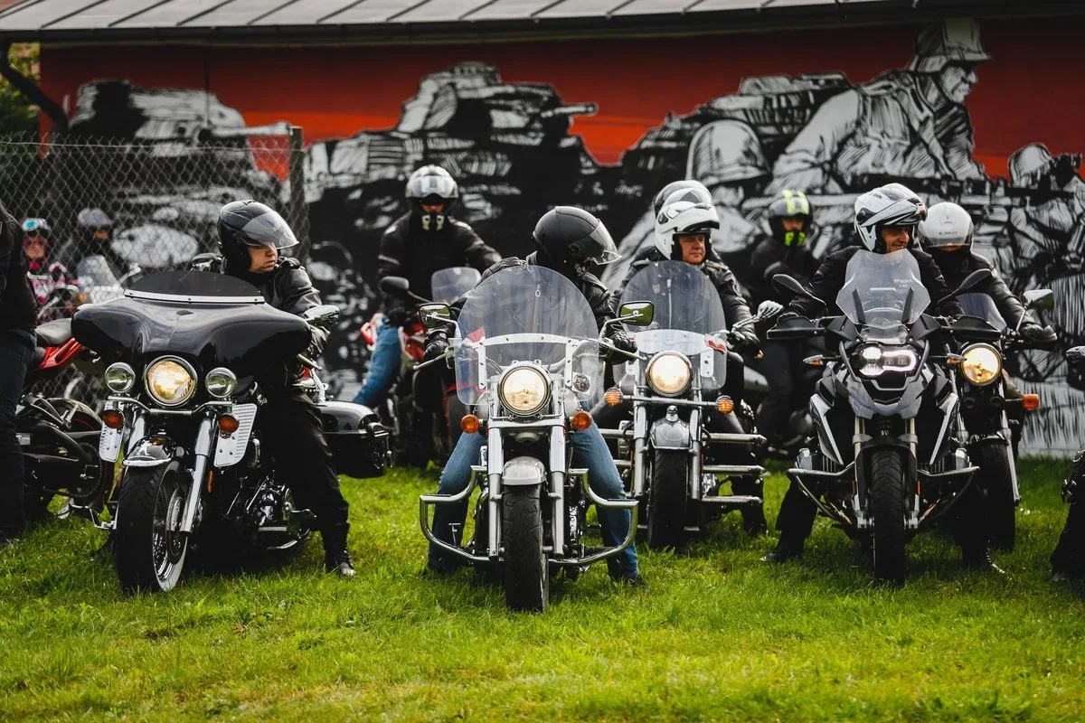 Jednośladami upamiętnili rocznicę bitwy pod Andrzejewem i Łętownicą (zdjęcia)