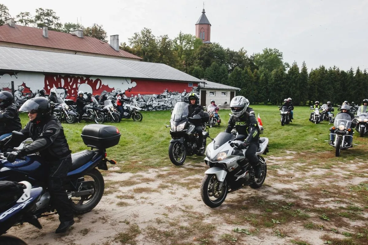 Jednośladami upamiętnili rocznicę bitwy pod Andrzejewem i Łętownicą (zdjęcia)