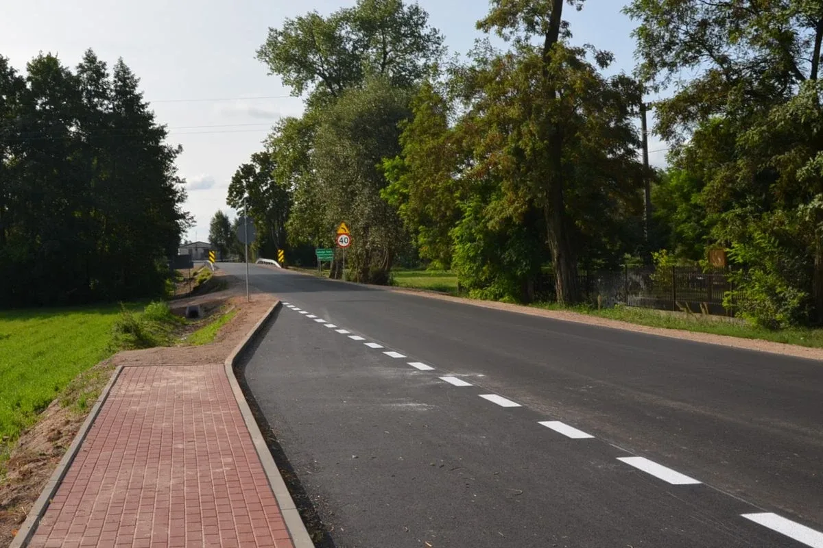 Droga powiatowa w gminie Stary Lubotyń oddana do użytku (zdjęcia)