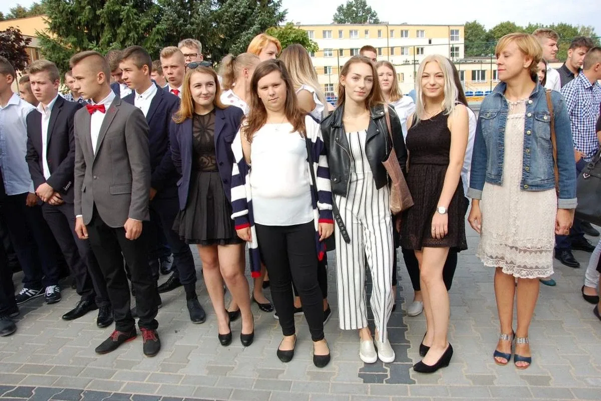 ZS CKR w Starym Lubiejewie zainaugurował rok szkolny (zdjęcia)