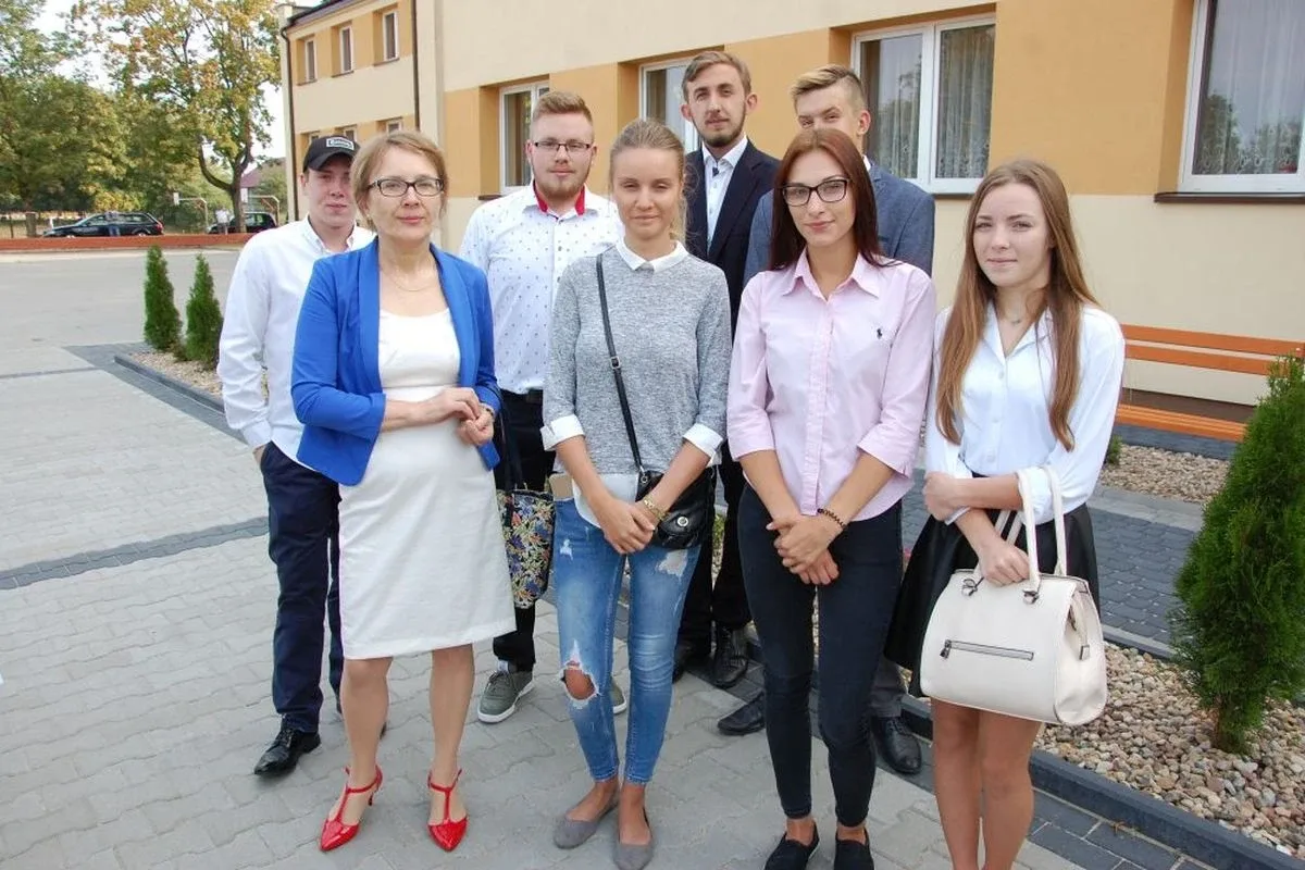 ZS CKR w Starym Lubiejewie zainaugurował rok szkolny (zdjęcia)