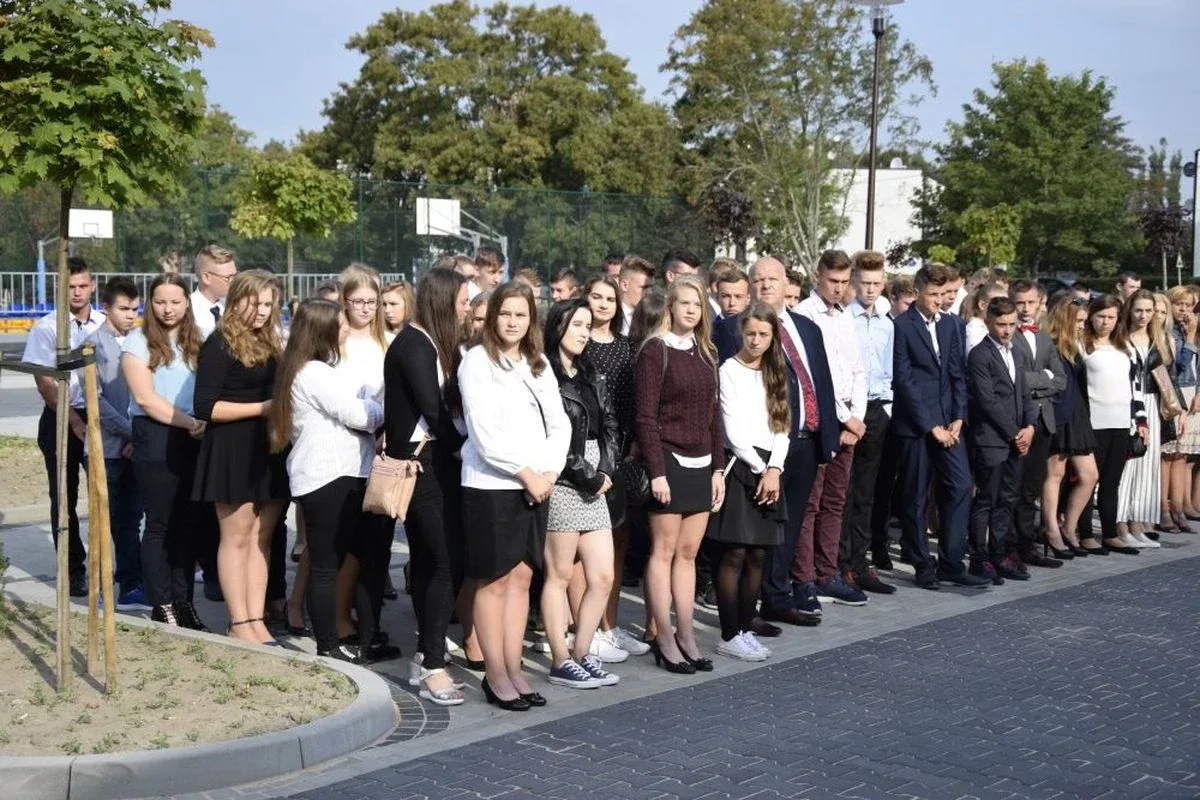 ZS CKR w Starym Lubiejewie zainaugurował rok szkolny (zdjęcia)