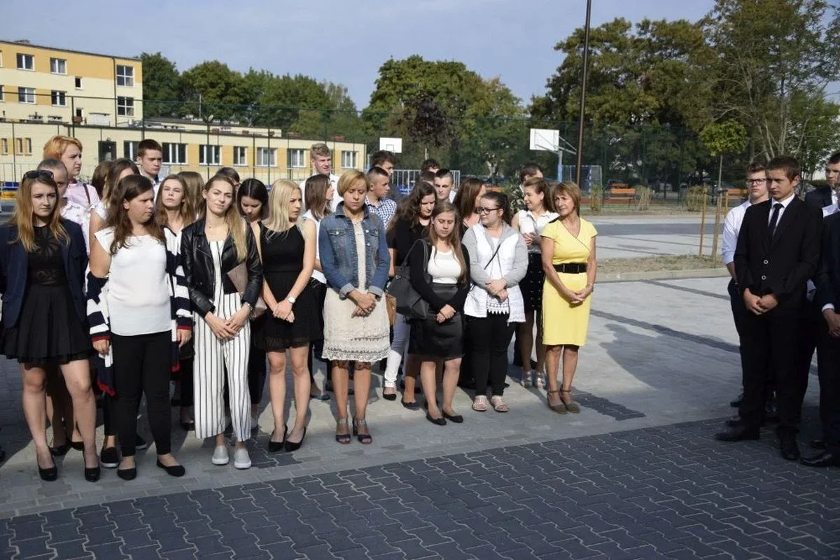 ZS CKR w Starym Lubiejewie zainaugurował rok szkolny (zdjęcia)
