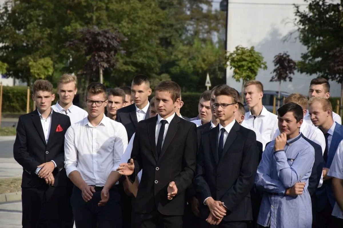 ZS CKR w Starym Lubiejewie zainaugurował rok szkolny (zdjęcia)