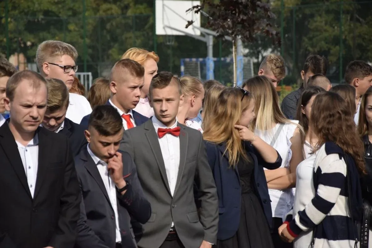 ZS CKR w Starym Lubiejewie zainaugurował rok szkolny (zdjęcia)