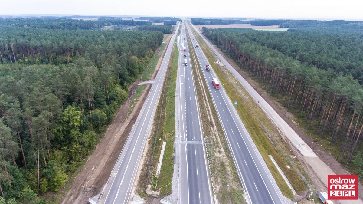 S8 wciąż w trakcie przebudowy (zdjęcia z lotu ptaka)