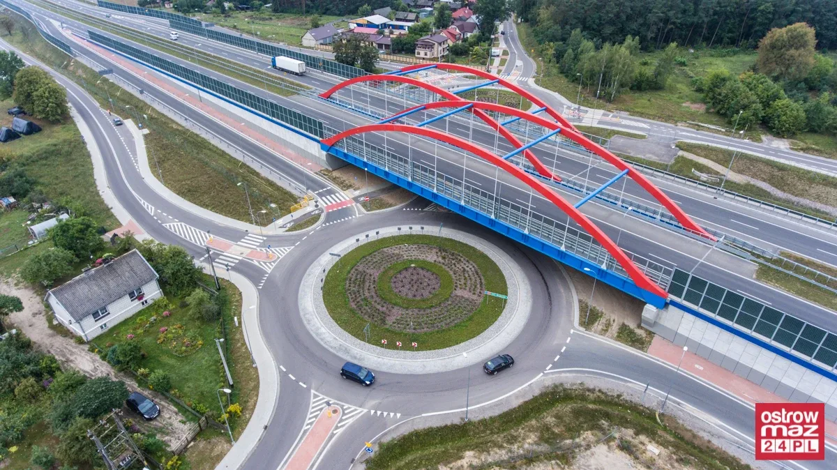 S8 wciąż w trakcie przebudowy (zdjęcia z lotu ptaka)